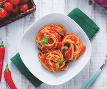 Spicy spaghetti nests