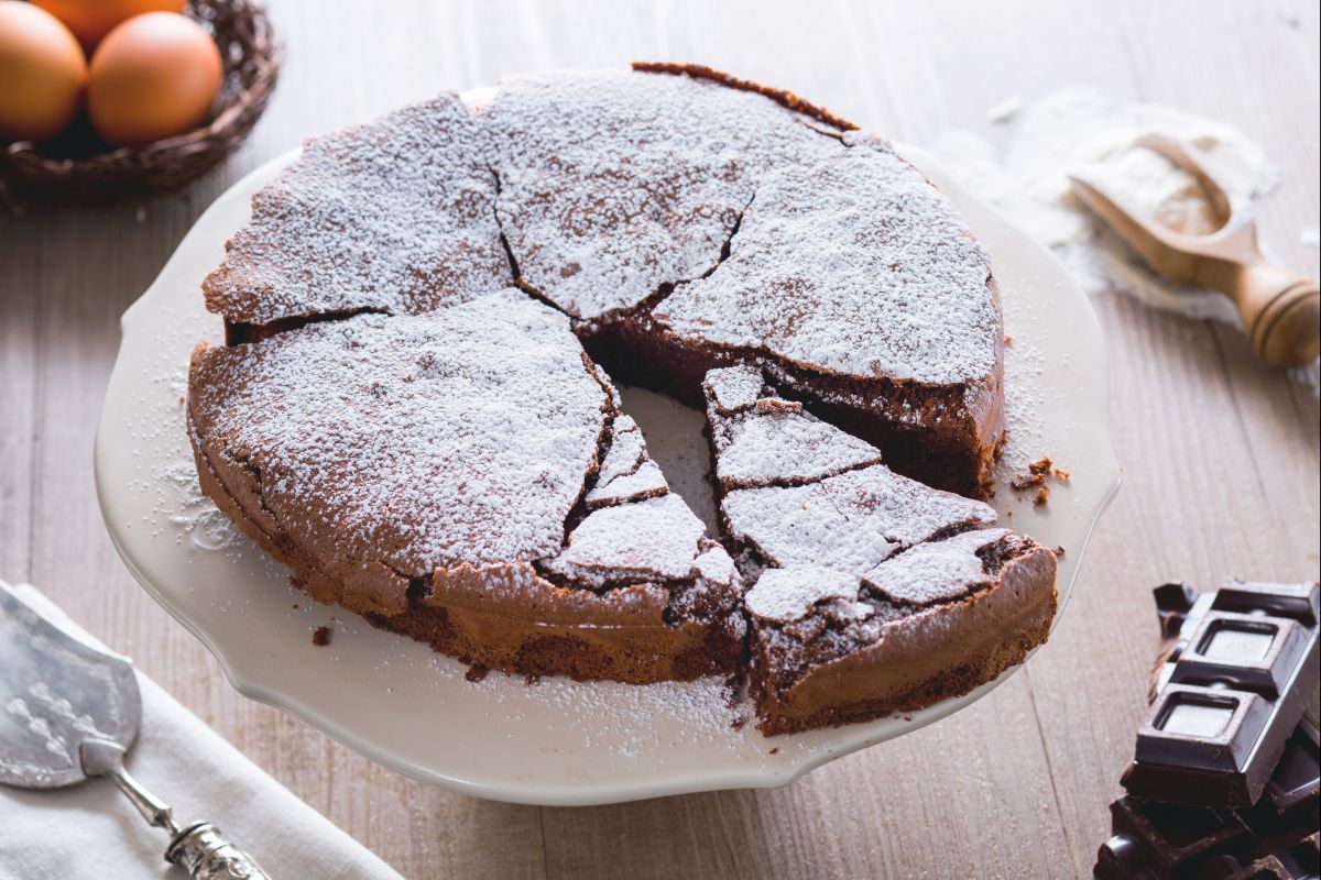 Torta tenerina (Moist  chocolate cake)