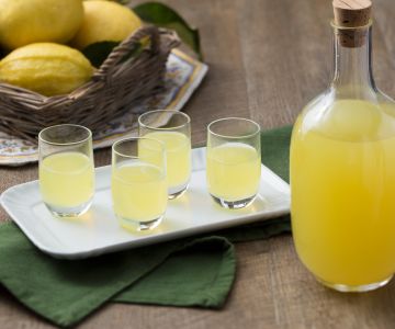 Limoncello (Lemon-flavored liqueur)
