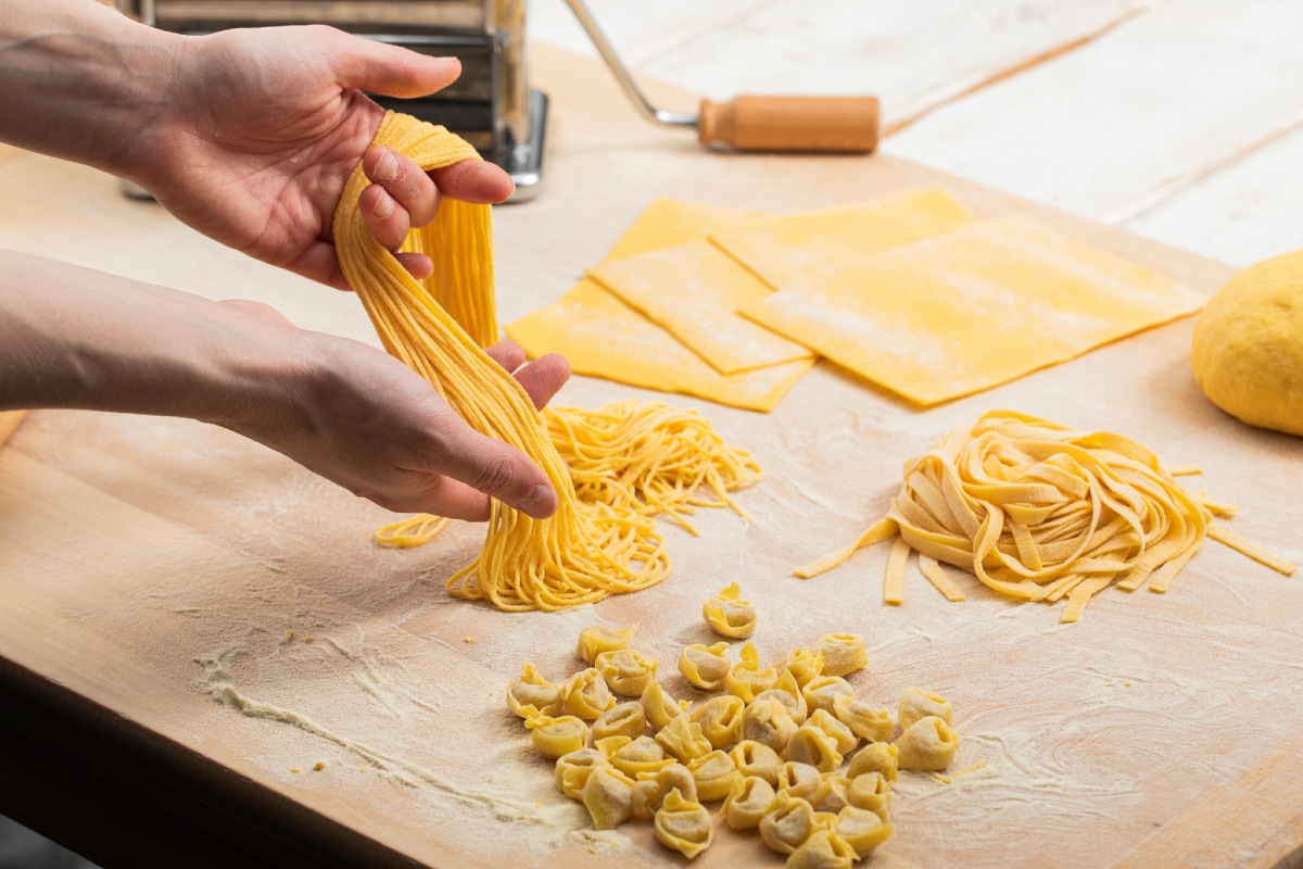 Homemade pasta (sheets and shapes) - Italian recipes by