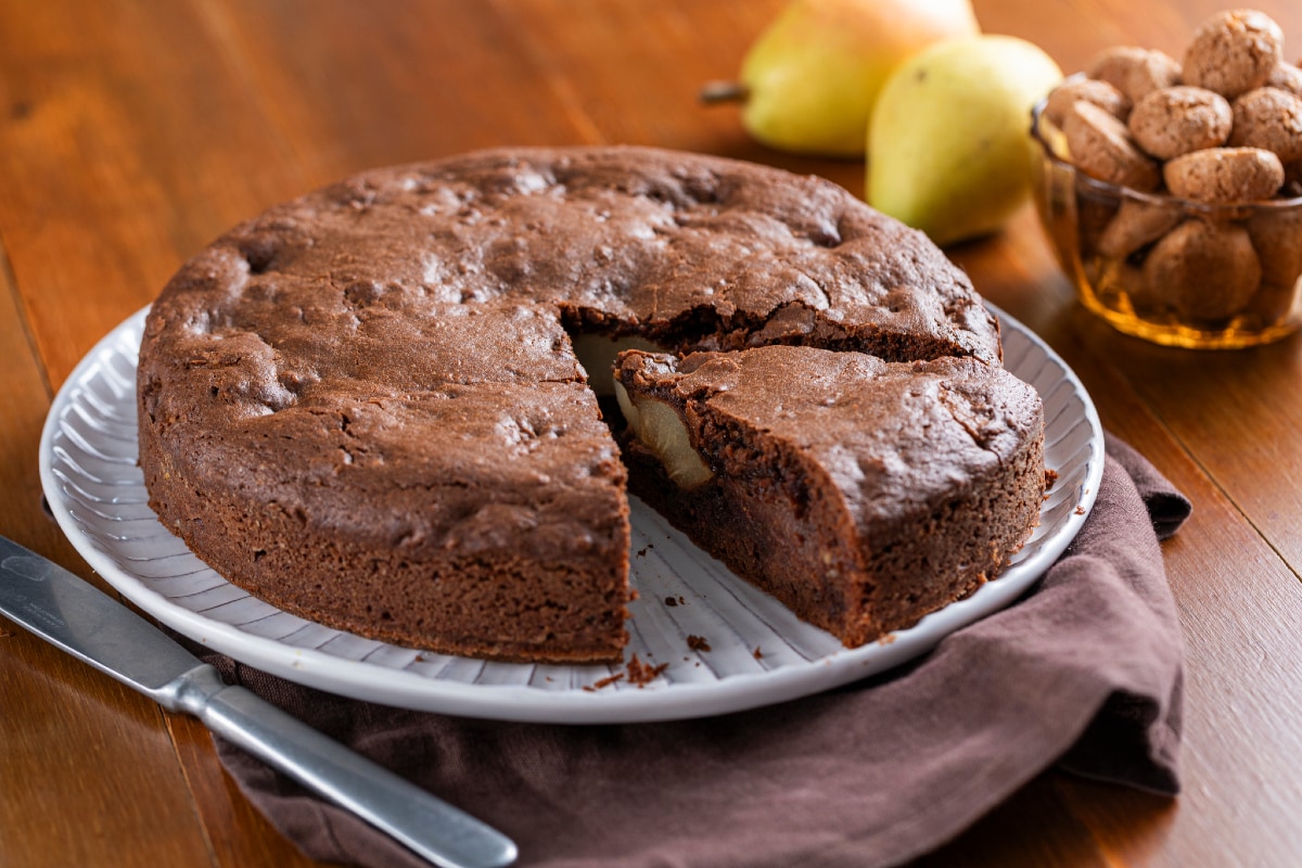 Pear and chocolate cake