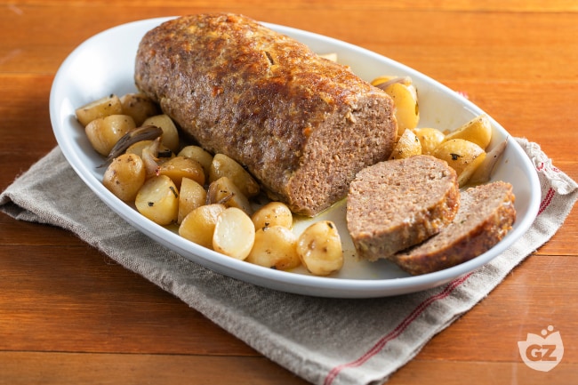 Mozzarella and Ground Beef Bake (Mozzarella e Carne Macinata al Forno)