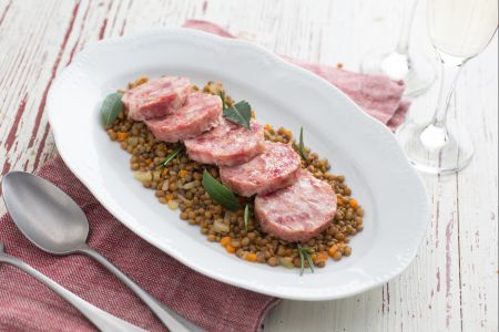 Cotechino (Pork sausage) with lentils