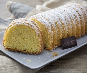 Amor Polenta (Polenta sponge cake)
