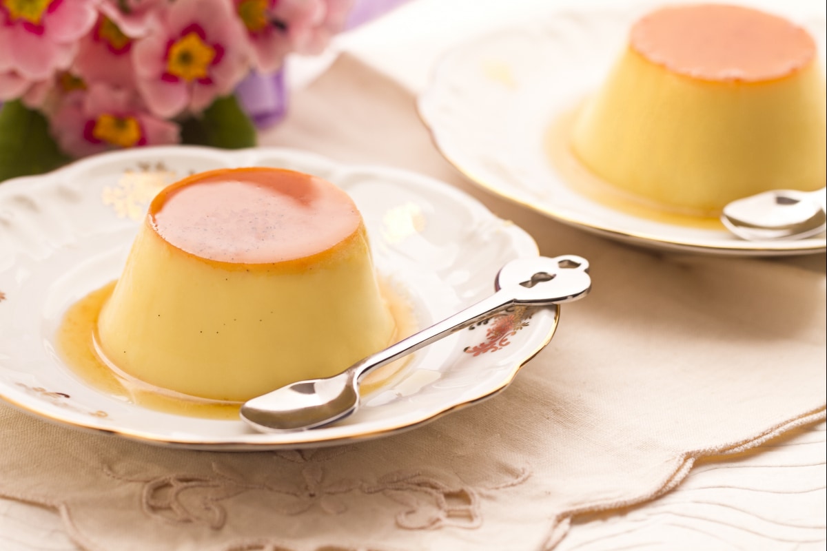 Creme Caramel - Italian recipes by GialloZafferano