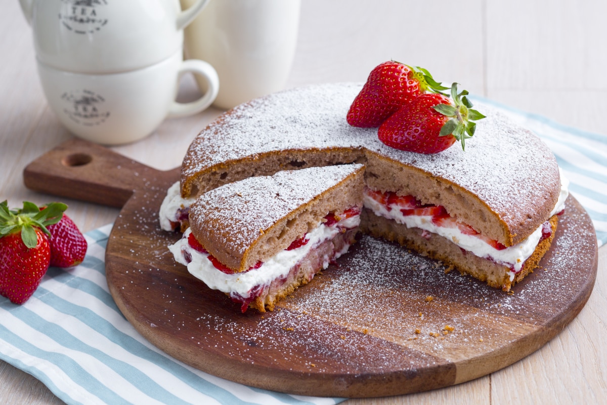 Strawberry cake