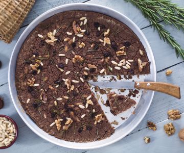 Tuscan chestnut cake (Castagnaccio)