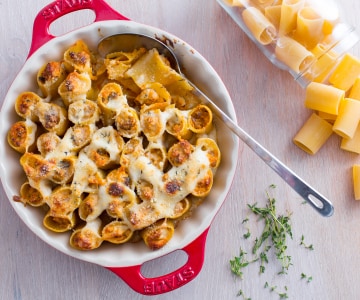 Paccheri pasta stuffed with sausage and mushrooms