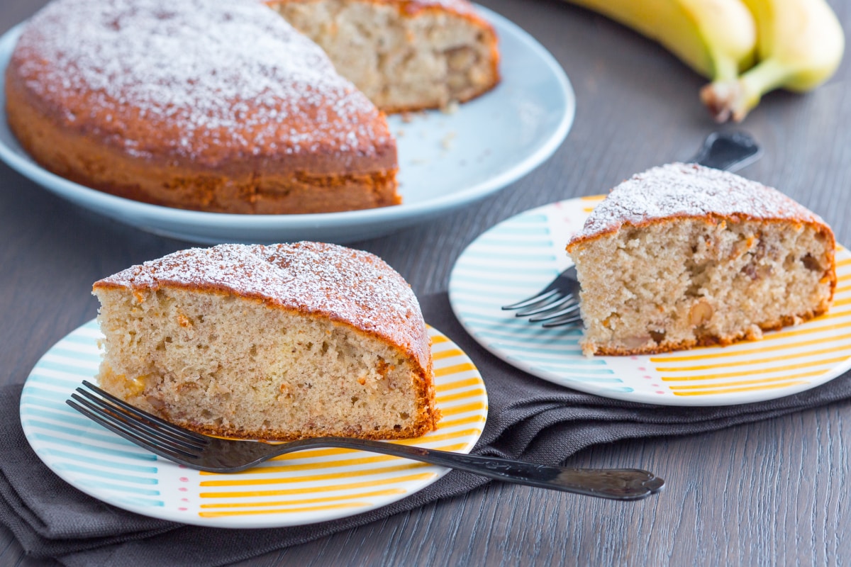 Banana cake