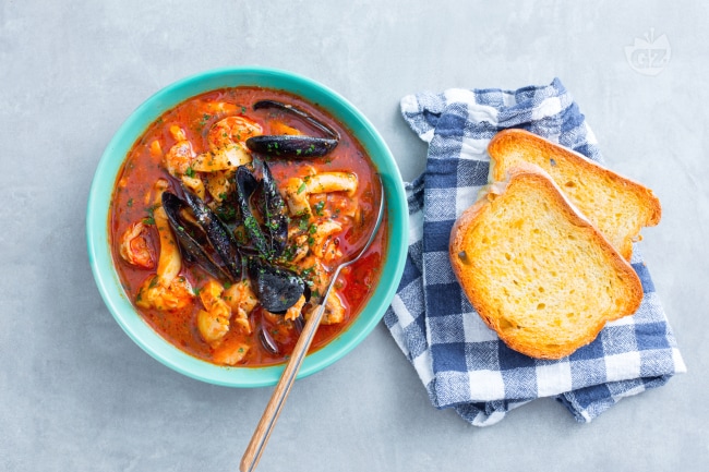 Fish soup - Italian recipes by GialloZafferano