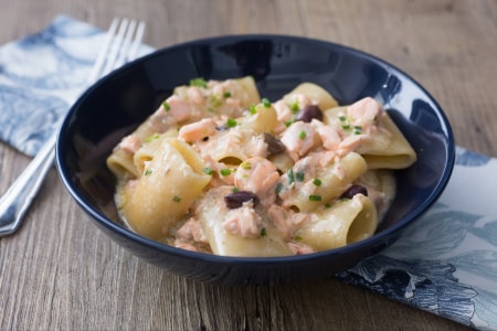 Paccheri pasta with salmon