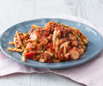 Strozzapreti pasta with octopus sauce