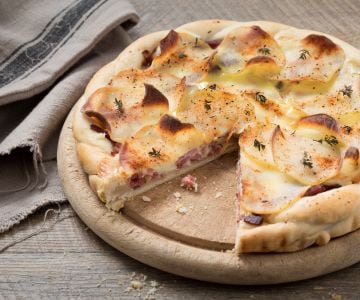 Rustic savory pie