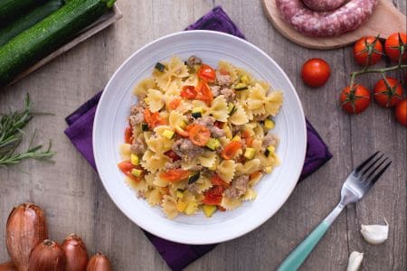 Pasta with zucchini and sausage