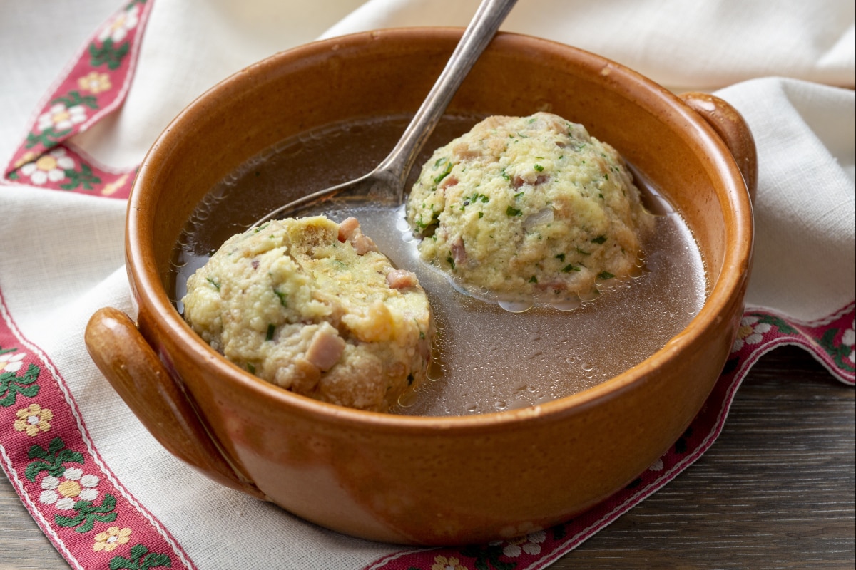 Knödel - Italian recipes by GialloZafferano