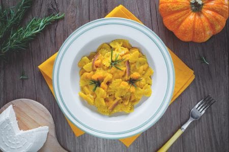 Pasta with creamy pumpkin sauce