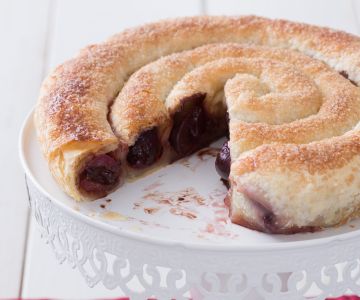 Cherry puff pastry swirl