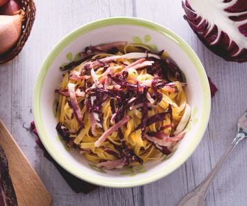 Tagliatelle with radicchio and speck