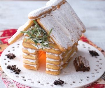 Pandoro - Italian recipes by GialloZafferano