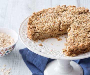 Oat apple crumble