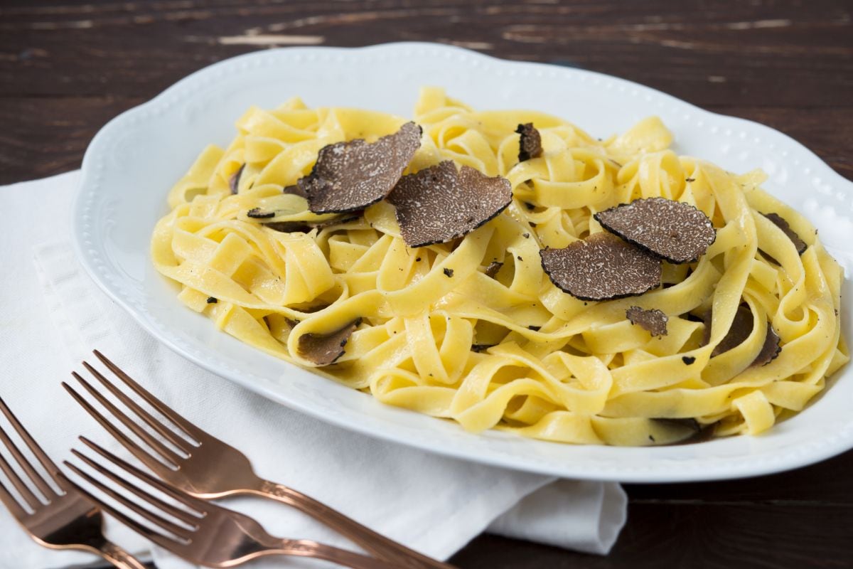 Tutustu 88+ imagen tartufo pasta