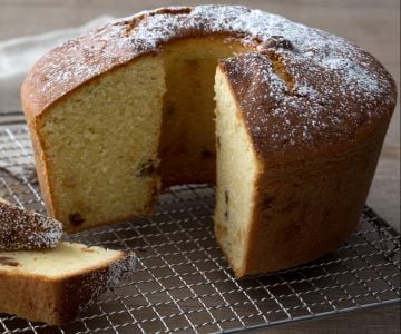 Grandma's ring cake