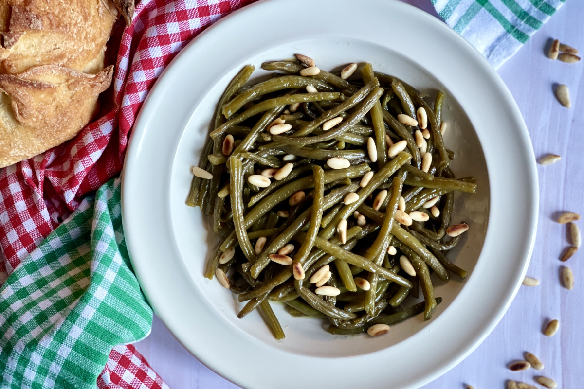Sweet and sour green beans