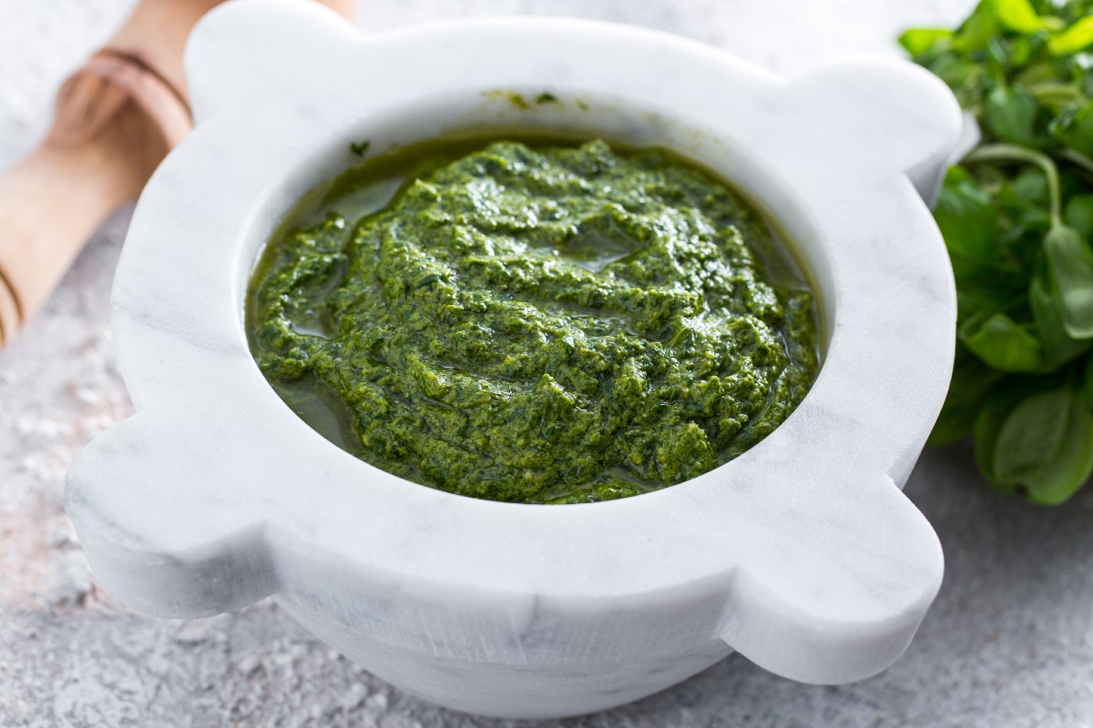 Genoese pesto (Pesto alla genovese) - Italian recipes by