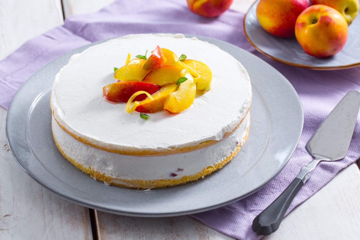 Delicious peach cake