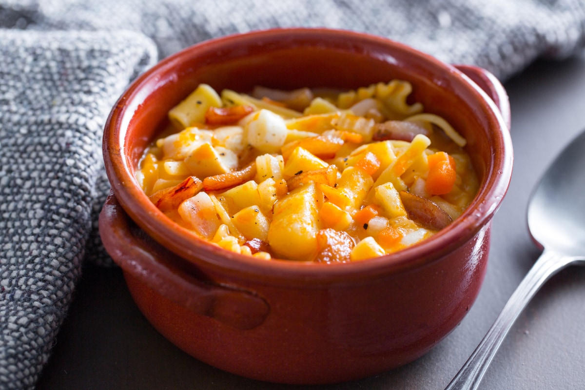 Pasta and potatoes with provola and pancetta