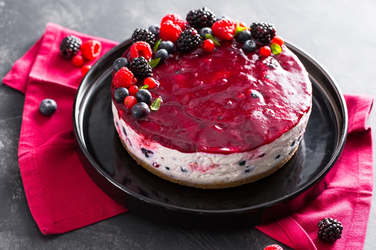 Wild berry cheesecake