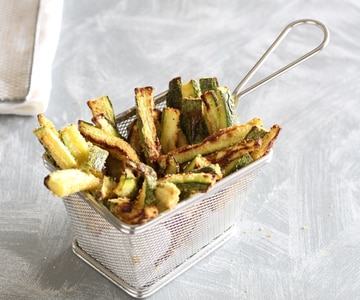 Air fryer zucchini fries