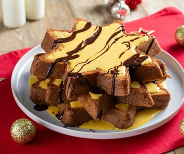 Pandoro stars with eggnog cream