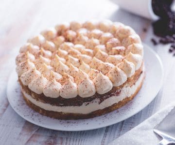 Tiramisu cake