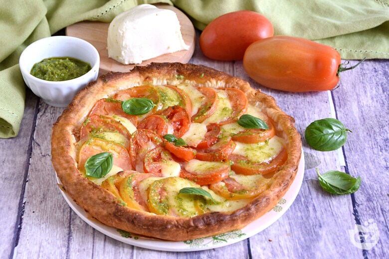Fresh tomato tart