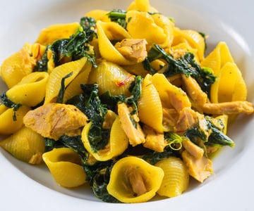 Pasta with Tuna, Broccoli Rabe, and Saffron