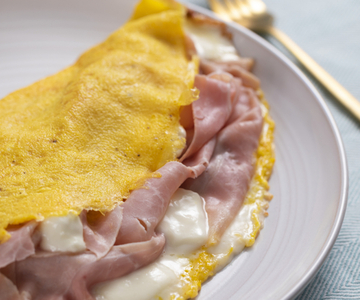Ham and Stracchino Cheese Omelette