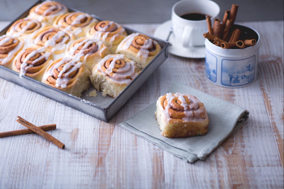 Cinnamon rolls