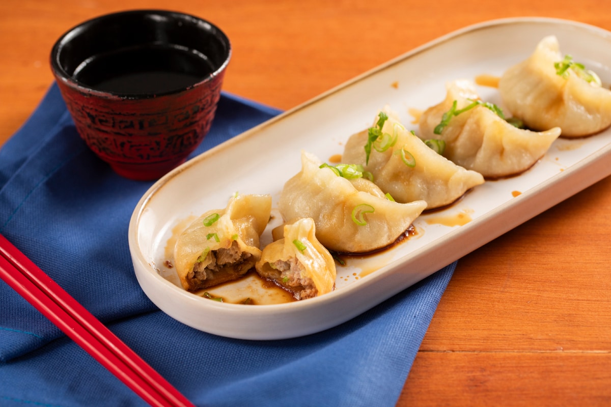 Japanese Gyoza (Meat Dumplings)