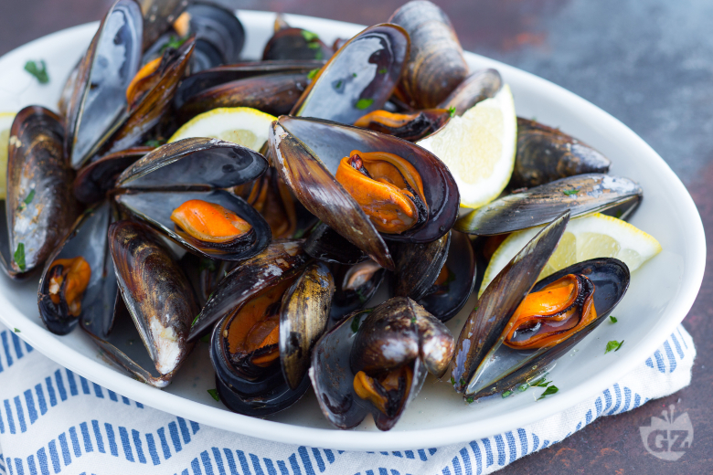 Impepata di cozze (Peppered Mussels)