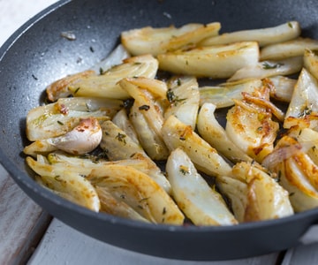 Pan-fried fennel