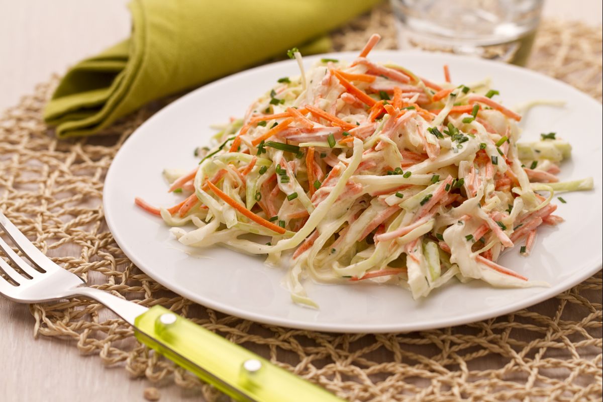 Cabbage and Carrot Salad (Coleslaw)