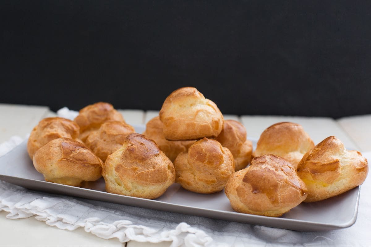 Choux pastry (pâte à choux)