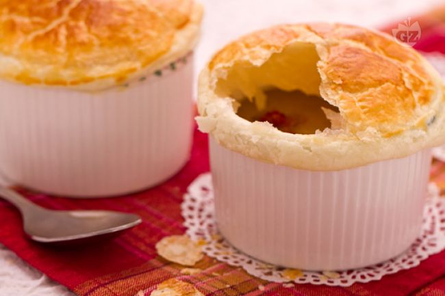 Lentil Velouté in Crust - Italian recipes by GialloZafferano