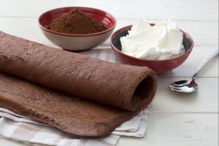 Cocoa biscuit dough