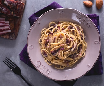 Pasta with Radicchio, Leeks, and Bacon