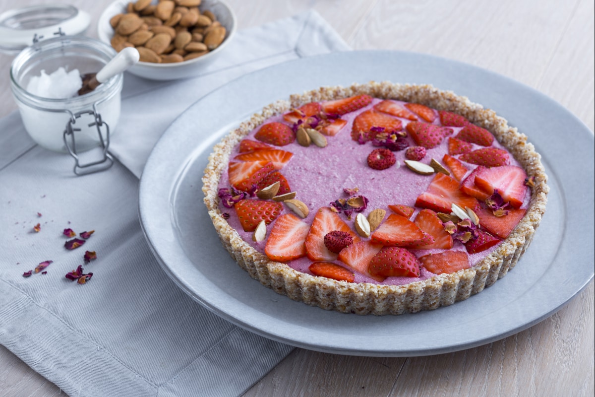 Raw Strawberry Tart