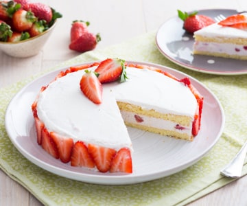Ricotta and Strawberry Cake