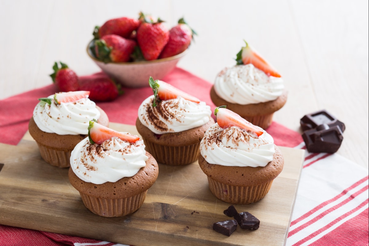Strawberry and Chocolate Muffins