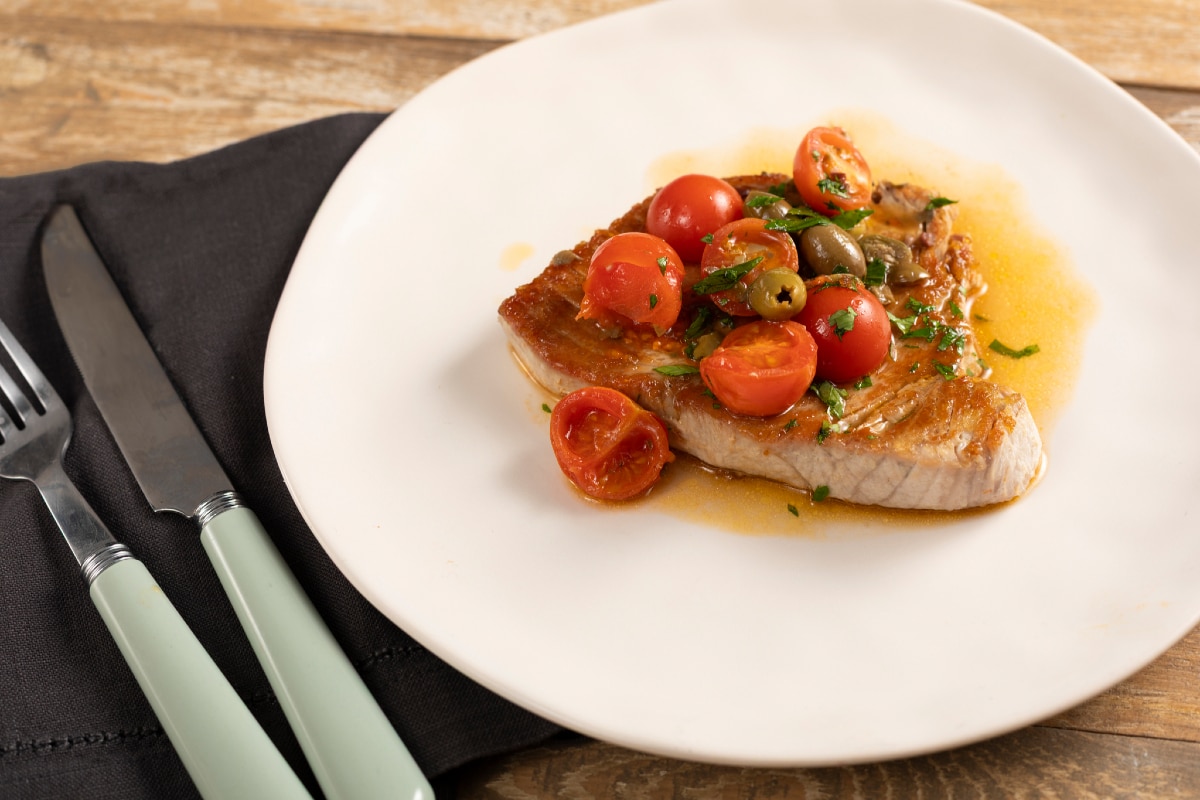 Tuna in the pan